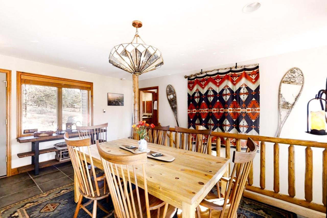 Holiday home Longs Peak Lookout