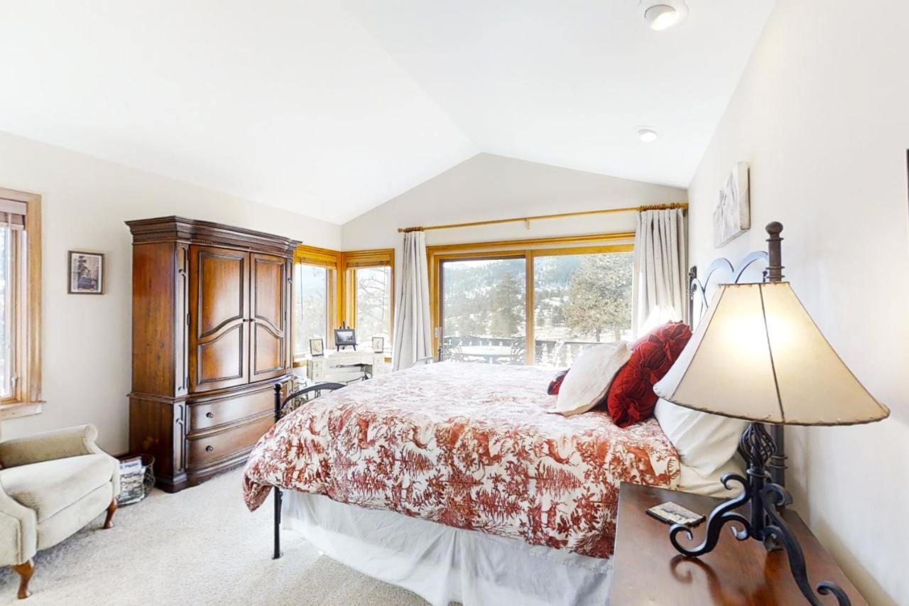 Holiday home Longs Peak Lookout