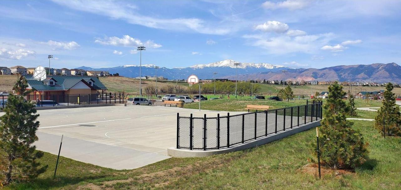 Pousada Gorgeous Rancher/mtn Views/af Academy *
