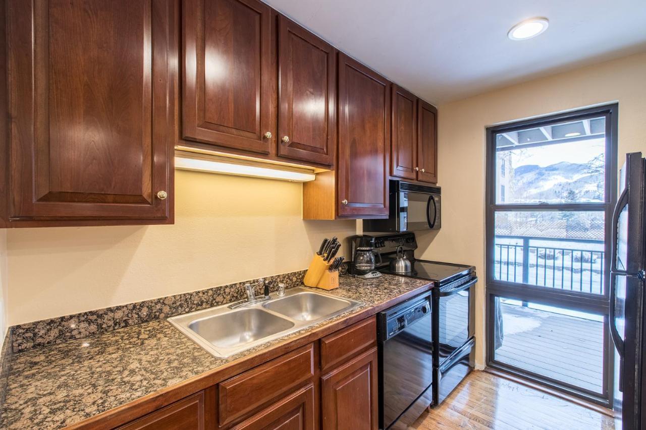 Apartment Breakaway West - Studio, 2,3 Bedrooms By Realty Vail
