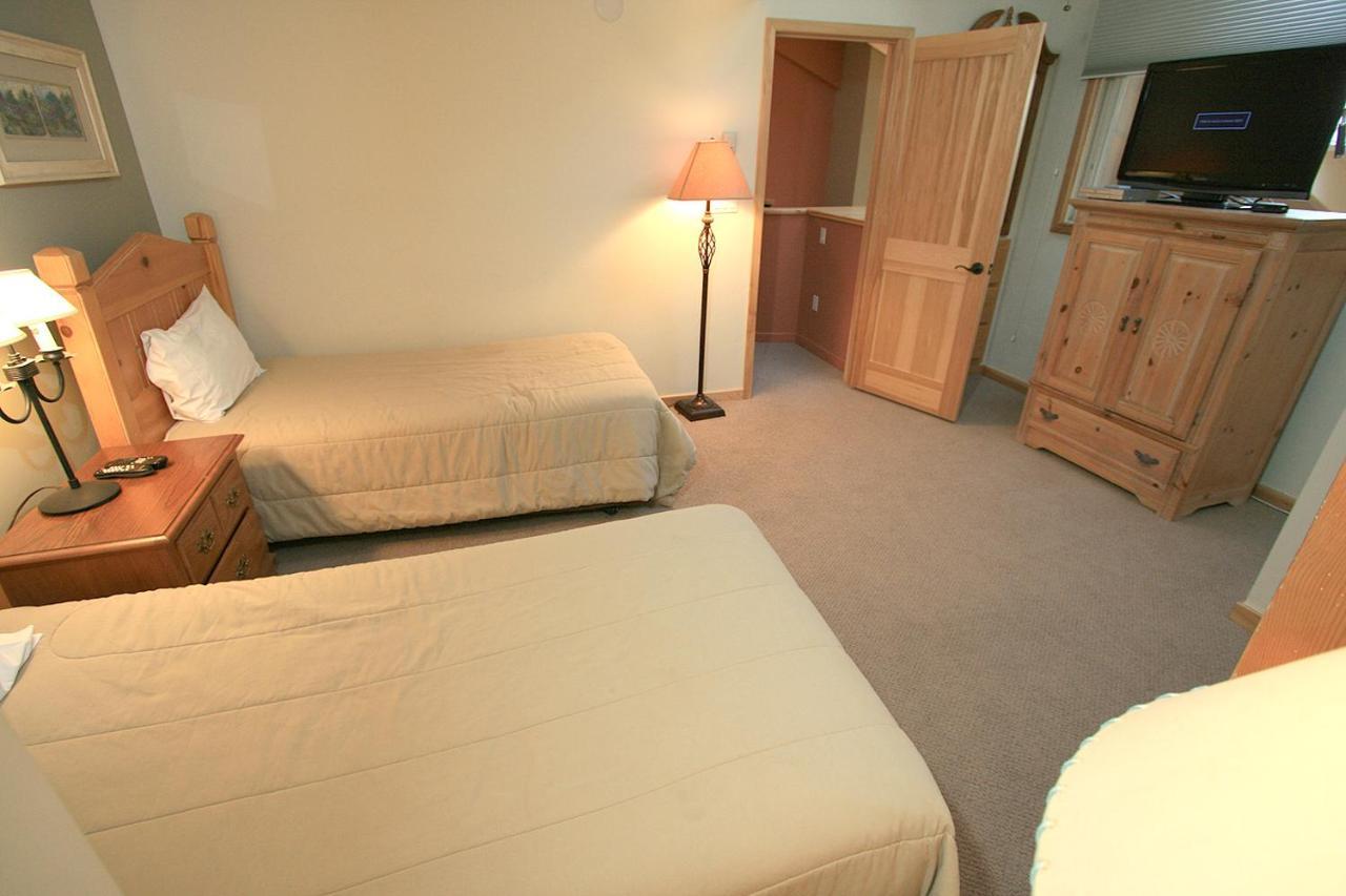 9 Road Village 1 To 4 Bedrooms By Realty * Vail