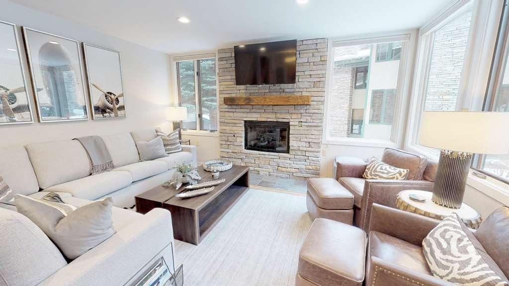 Tamarack Townhouses, Destination Snowmass Village