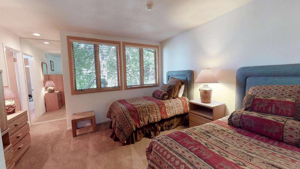 Tamarack Townhouses, Destination Hotel Snowmass Village