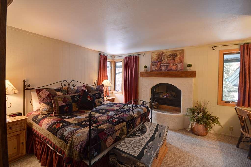 Tamarack Townhouses, Destination * Snowmass Village