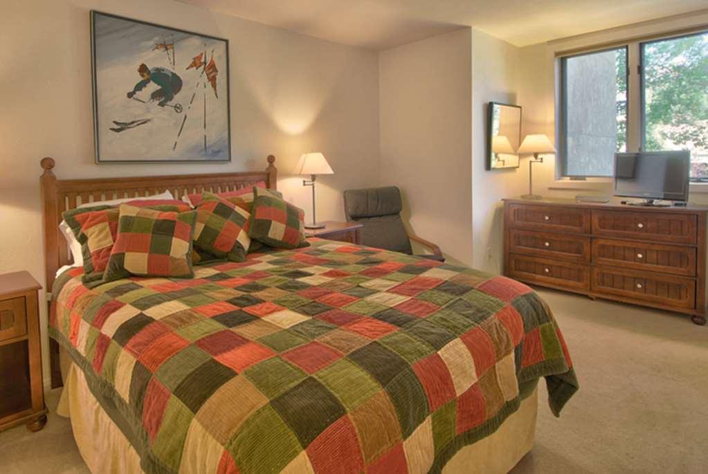Tamarack Townhouses, Destination * Snowmass Village