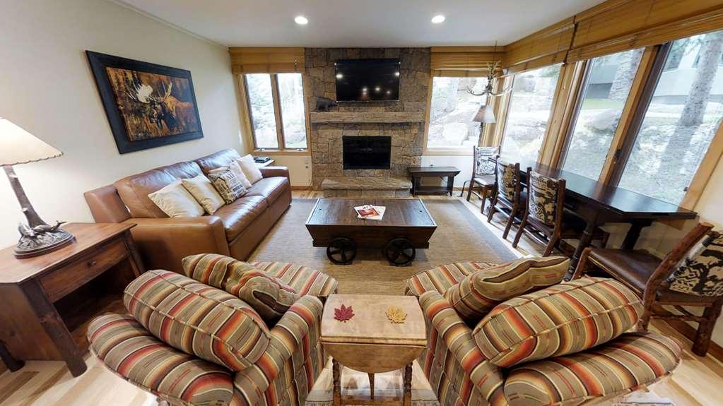 Tamarack Townhouses, Destination Hotel *