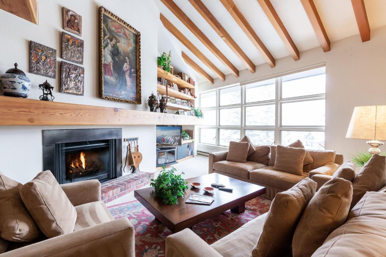 Northwood's Ski-in Ski-out By Realty