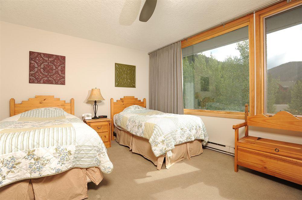 East By Resort 3*
