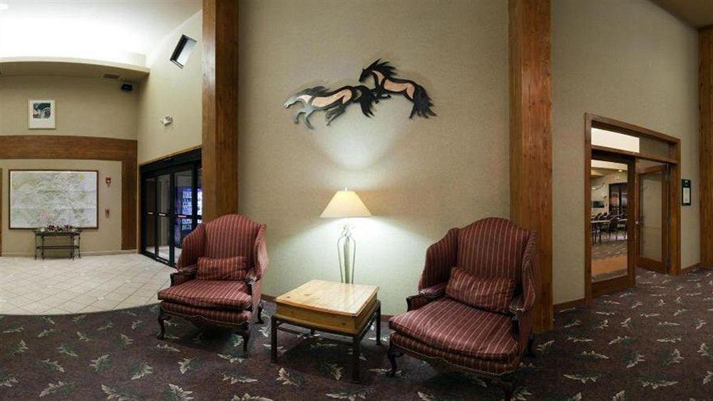 Holiday Express & - Black Canyon Area By Ihg Hotel