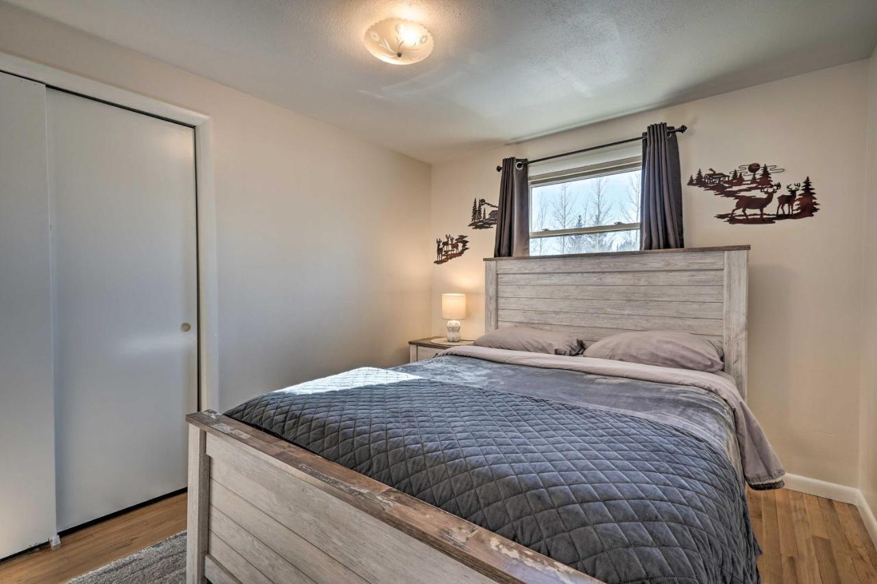 Peaceful Getaway With Private Hot Tub And Mtn Views! Holiday home *