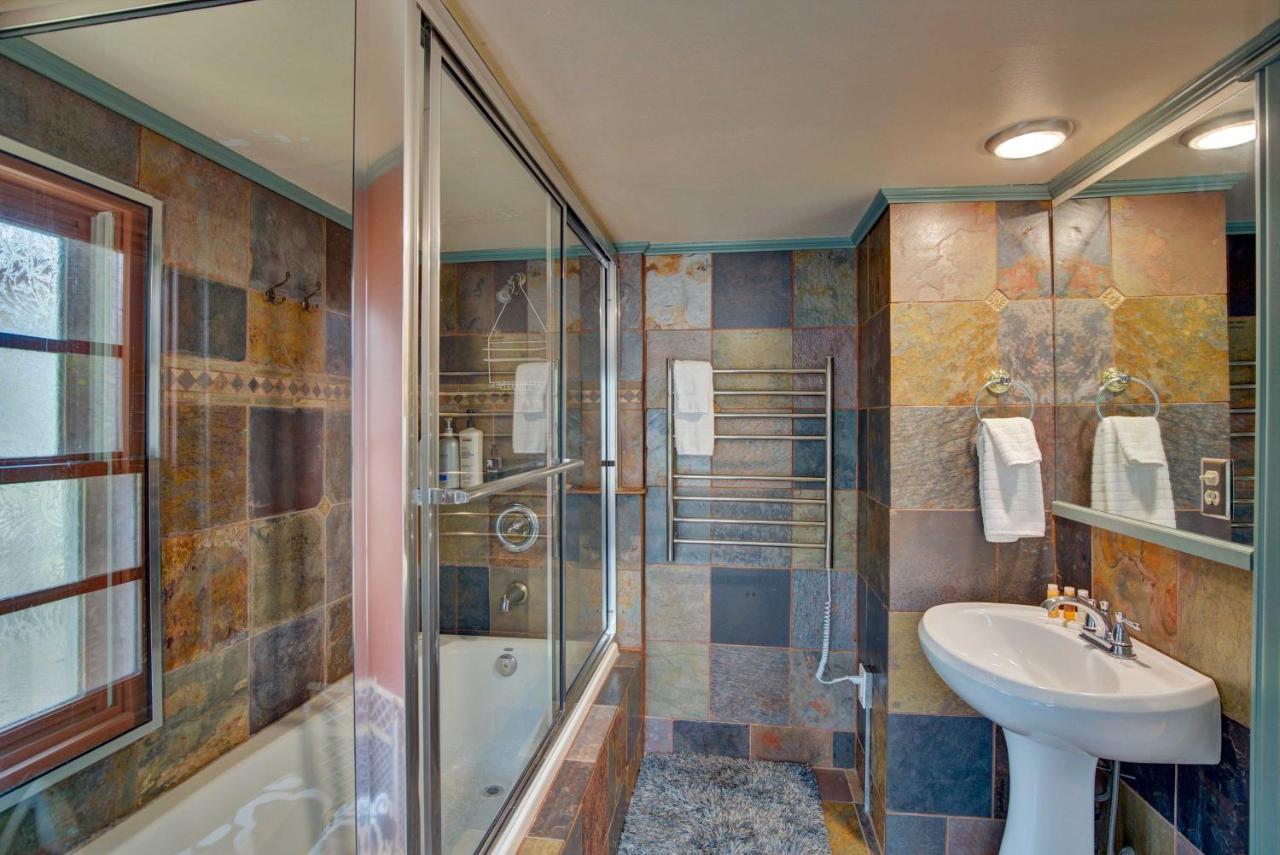Historic Breck With Hot Tub Walk To Main St! *