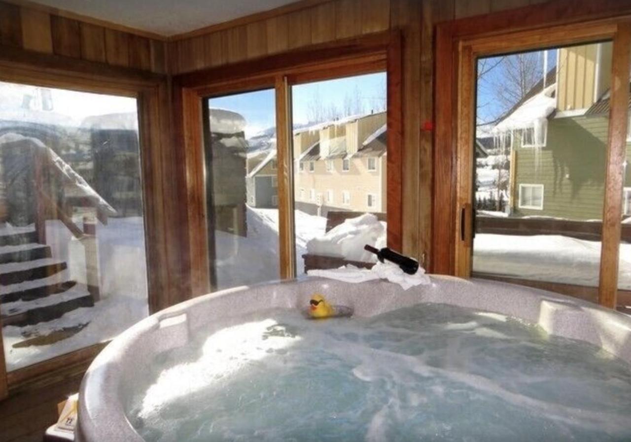 Casa de férias In, Walk Out! The Perfect Mountain Retreat! Crested Butte