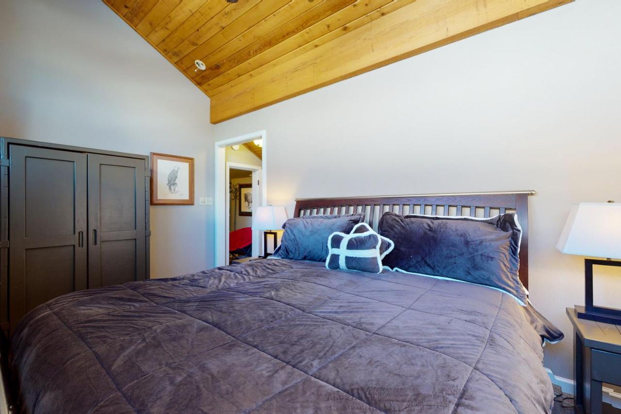 Apartment Remodeled 2 Bedroom East 6g With Hot Tub Market Free Shuttle