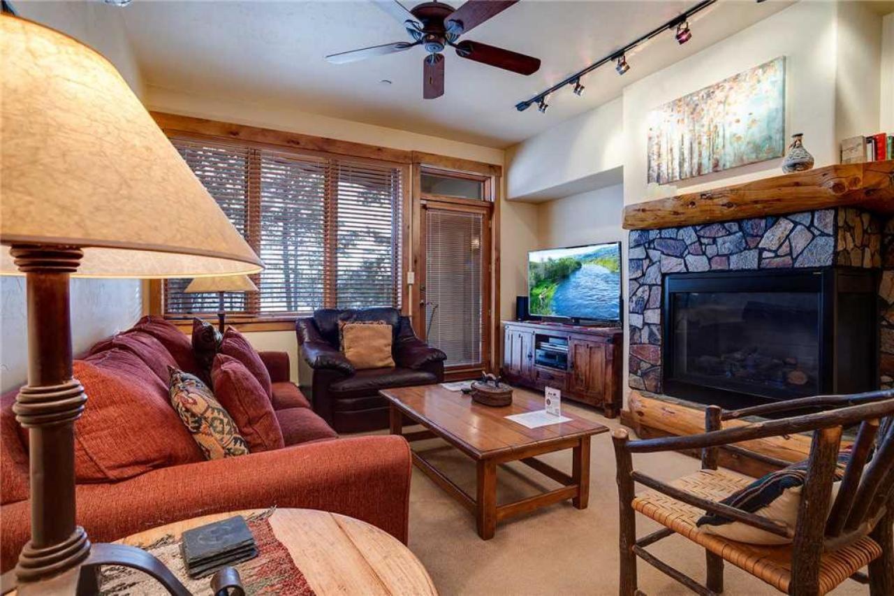 2101 Timberline Lodge, Trappeur's Crossing *