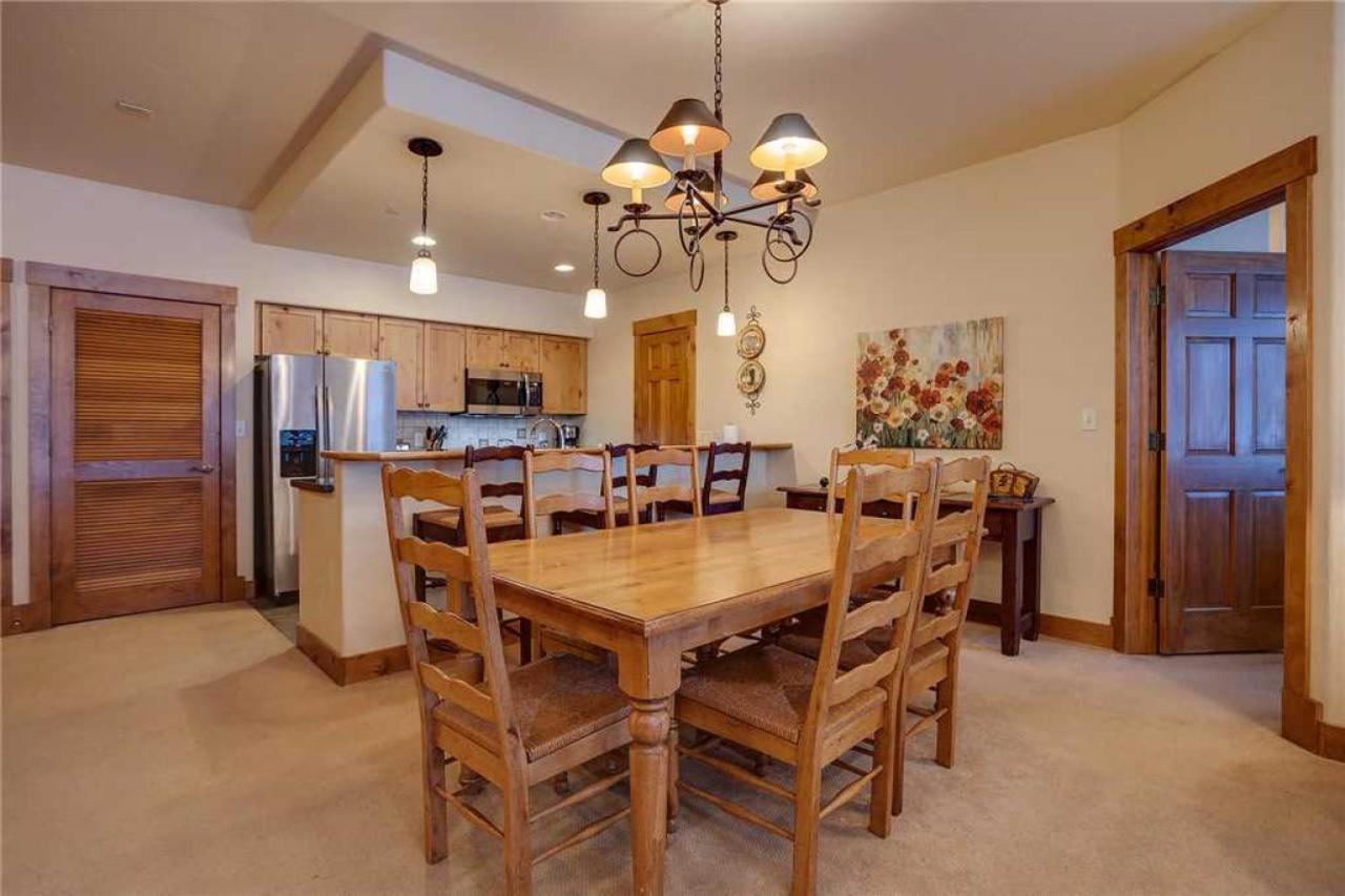 2101 Timberline Lodge, Trappeur's Crossing
