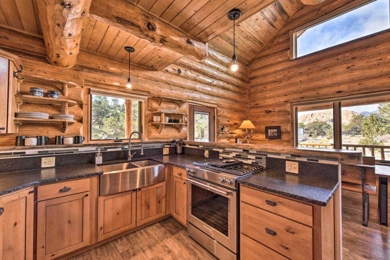 Riverfront Retreat With Hot Tub Fish And Hike! *