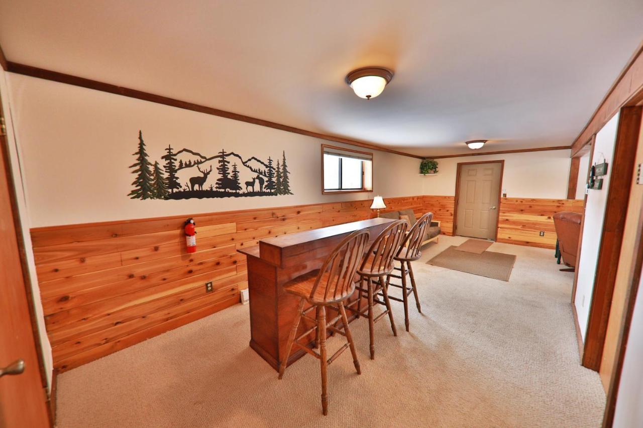 Chalet Mary Jane