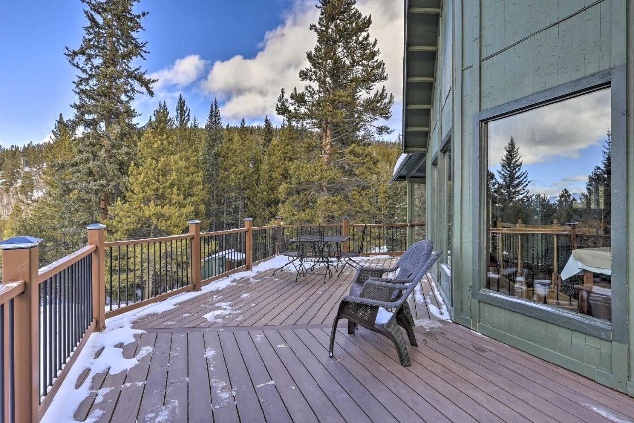 With Hot Tub 3 Mi To Main Street Holiday home