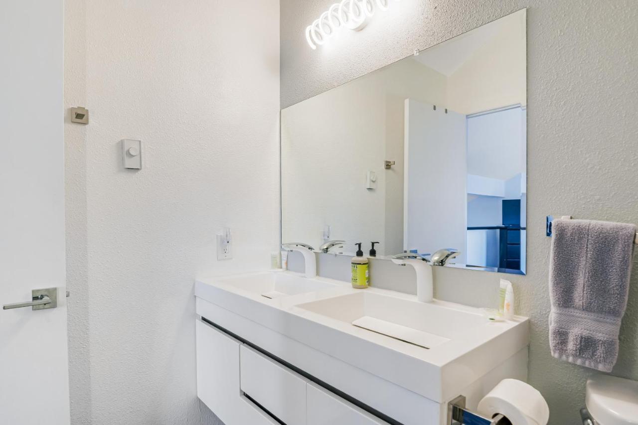 Modern Mountain Getaway & Pagosa Peaks Outlook *