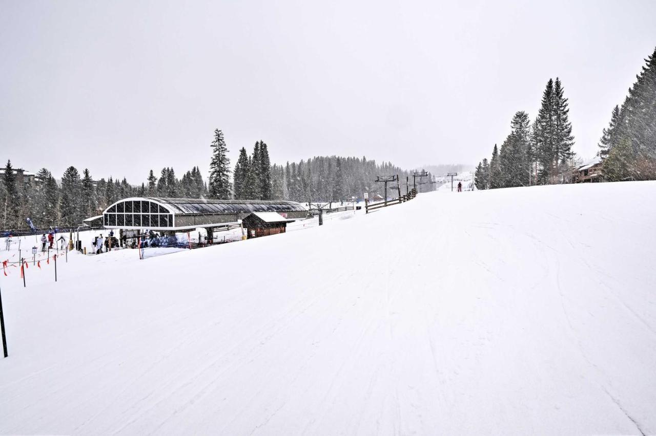 Cozy At Base Of Peak 9! *