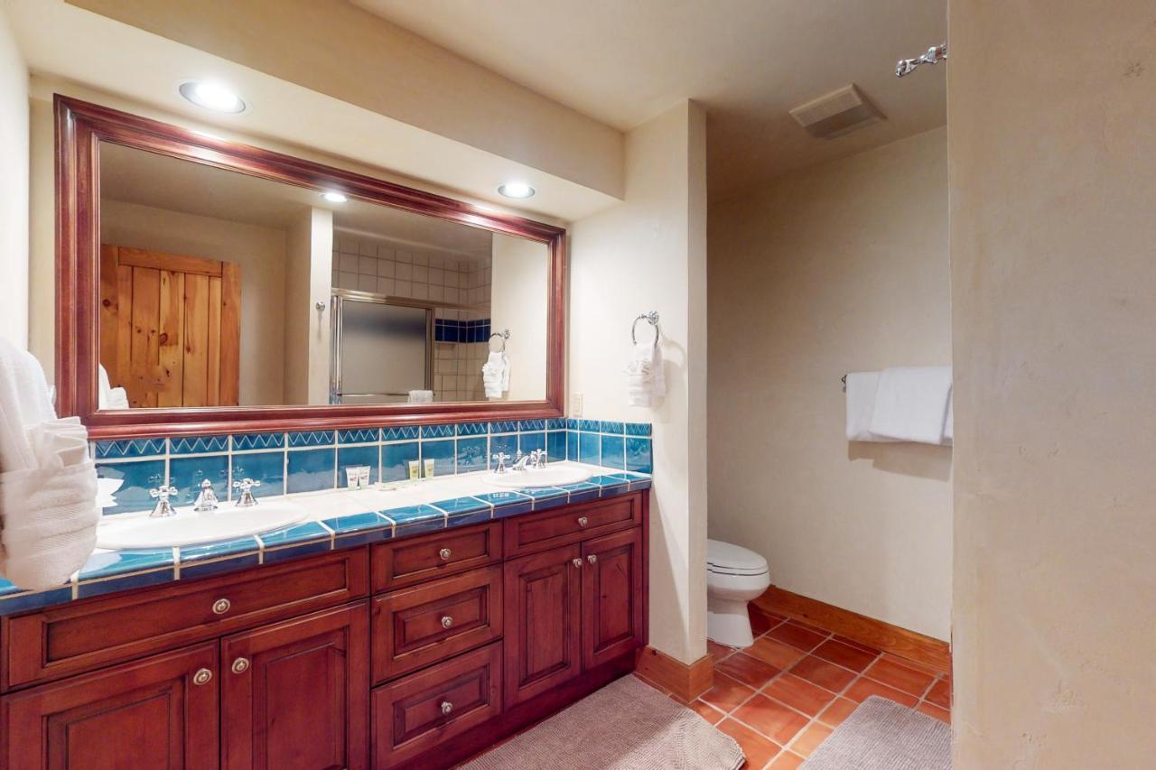 Spacious Mountain Retreat In East Holiday home *