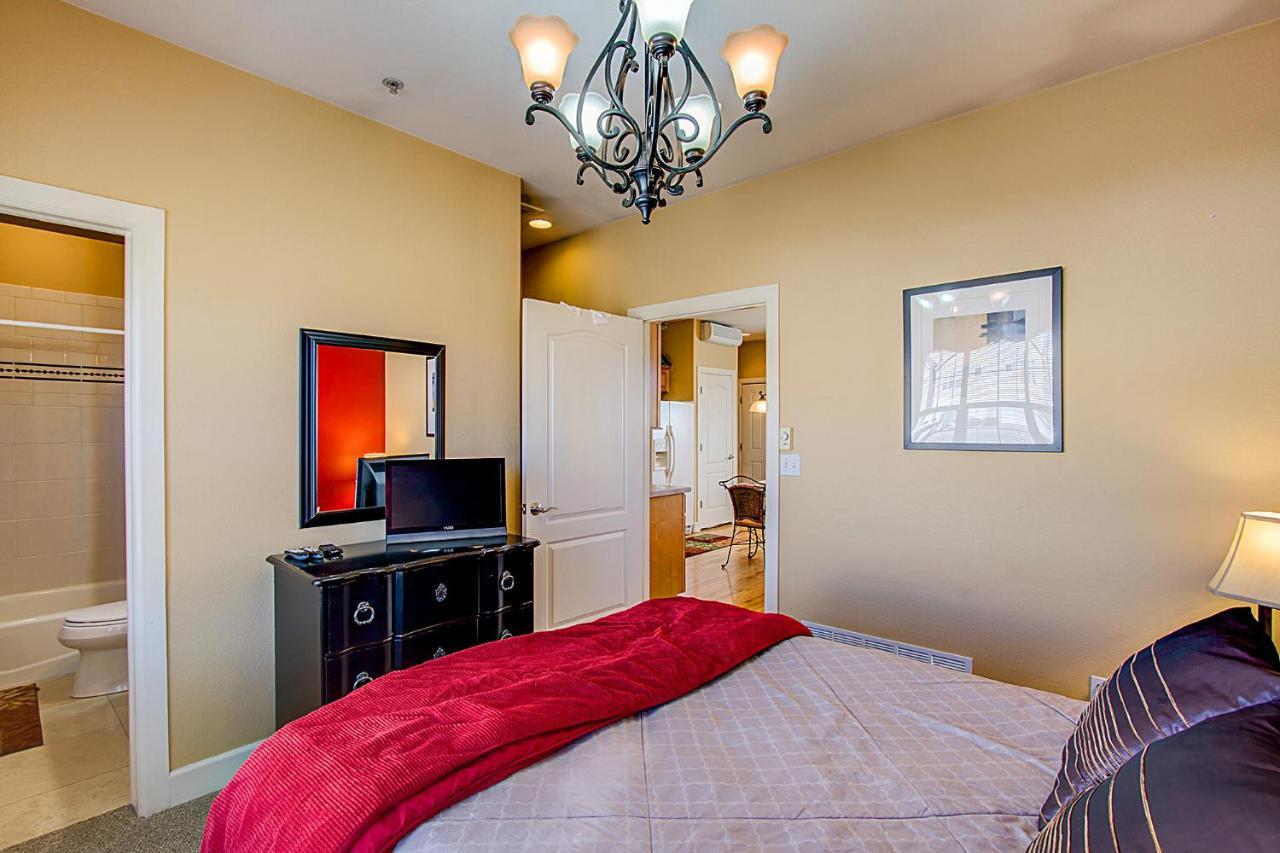 Apartment 224_writers Way #b