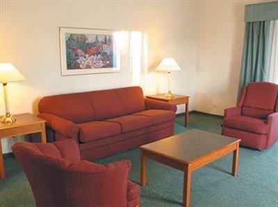 La Quinta By Wyndham Denver Hotel