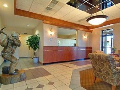 Hotel Days & By Wyndham