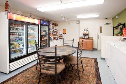 Hotel Sonesta Simply Denver West Federal Center 2*