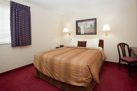 Sonesta Simply Denver West Federal Center 2*