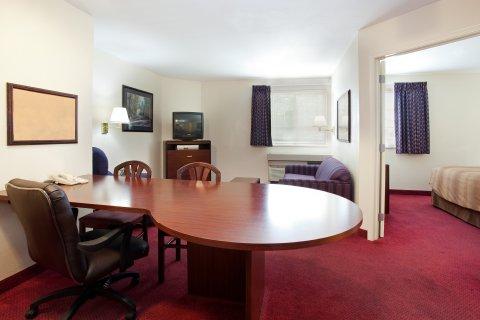 Hotel Sonesta Simply Denver West Federal Center