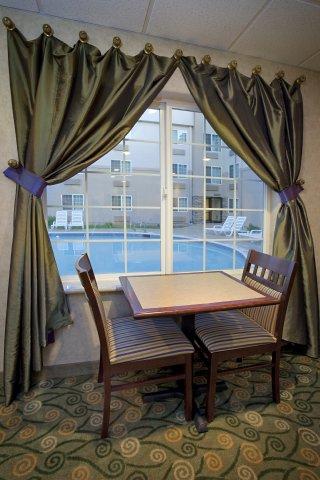 Express & Wheat Ridge-denver West By Ihg