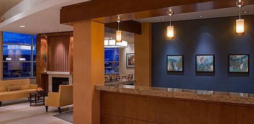 Hyatt House Airport 3*