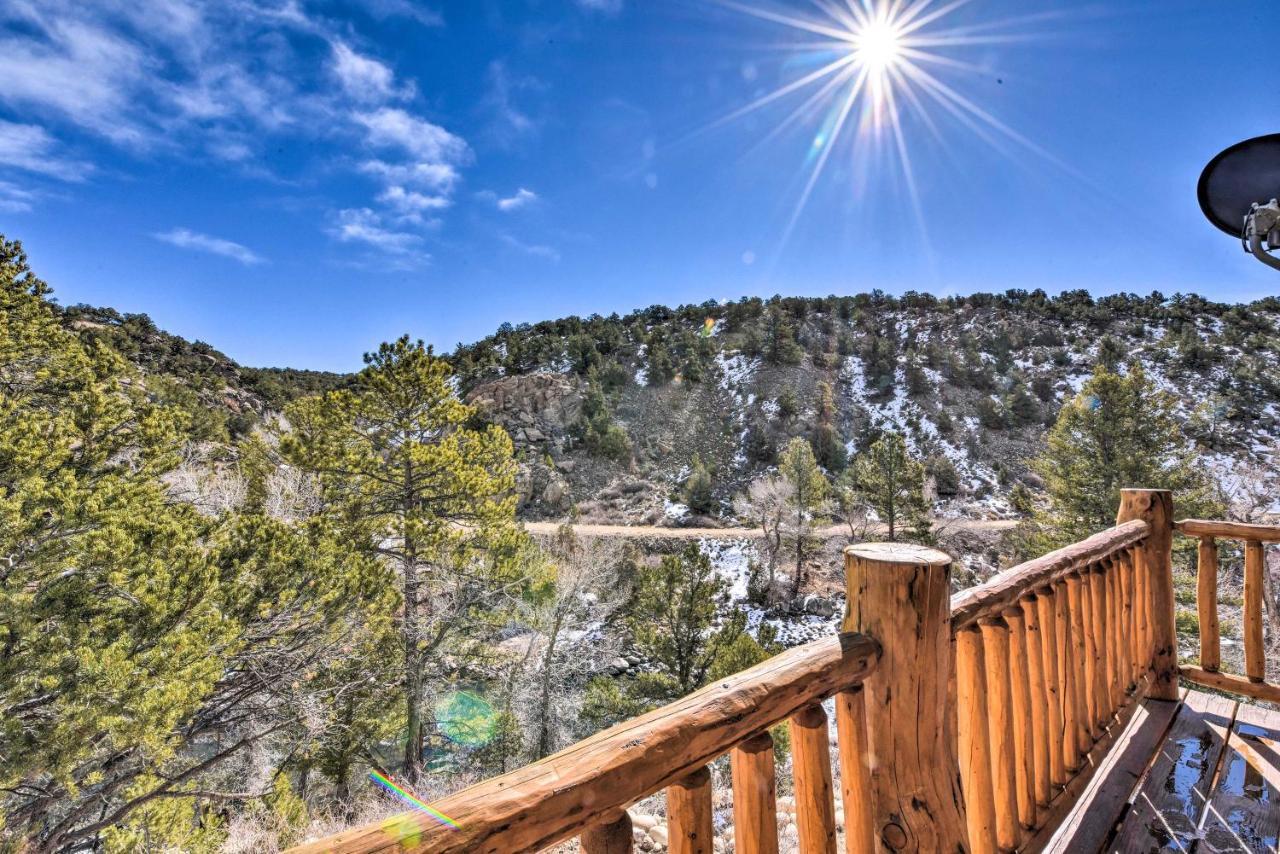 Riverfront Retreat With Hot Tub Fish And Hike! * Buena Vista