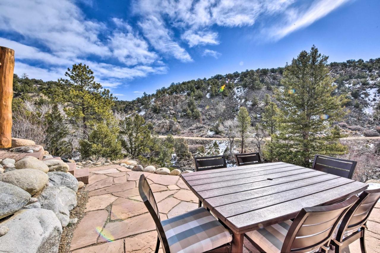 Riverfront Retreat With Hot Tub Fish And Hike! * Buena Vista