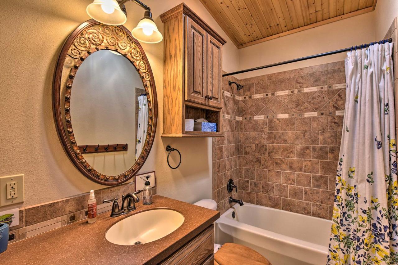 Escape With Grill 2 Mi To Hot Springs! Holiday home Nathrop