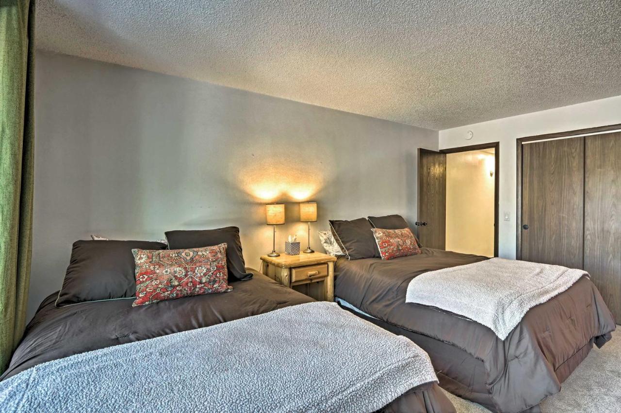 Casa de férias Beautiful Breck Townhome With Pool 1 Mi To Main St! Breckenridge