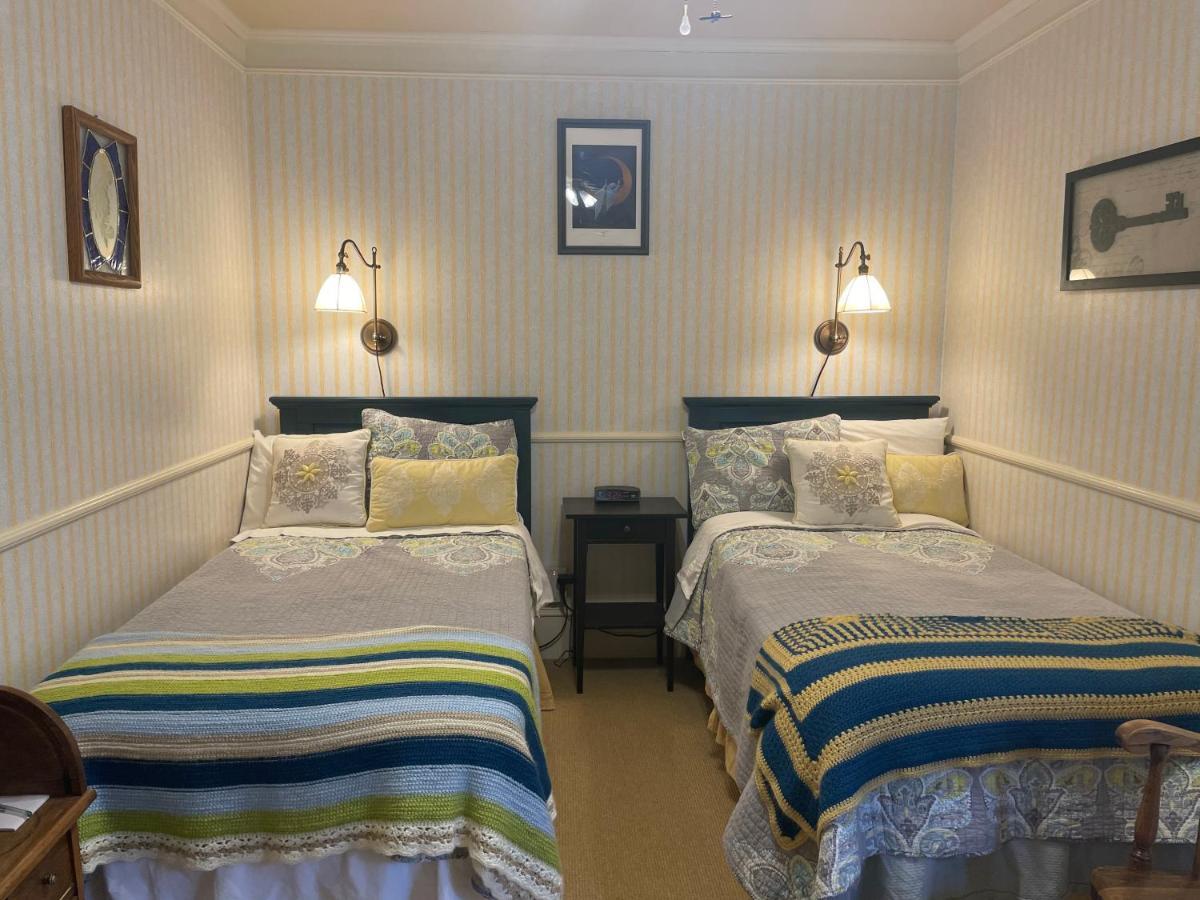 Rose Street Bed & Breakfast
