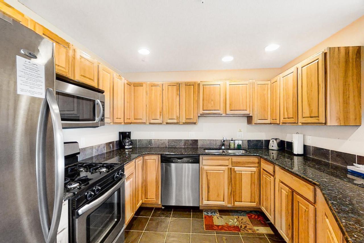 Apartment Arrowhead 31