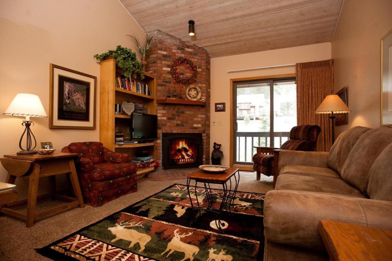 Holiday home Cascade Village 352 *