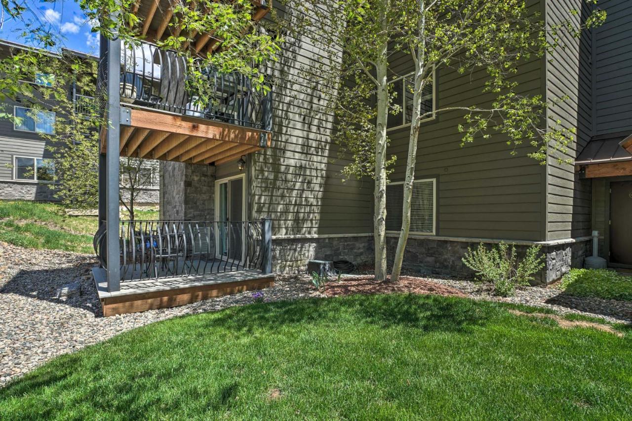 With Pool Access Walk To Slopes