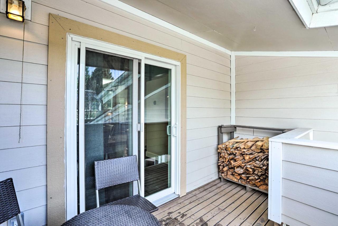 Modern Townhome About 4 Miles To Beaver Creek Resort! Holiday home