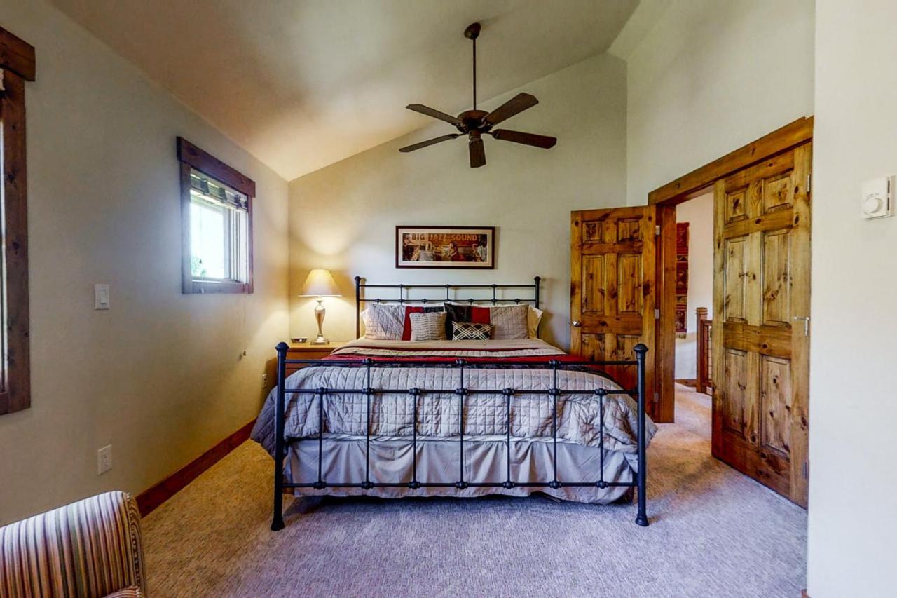 Pines At Orehouse 301 Ph2 Steamboat Springs