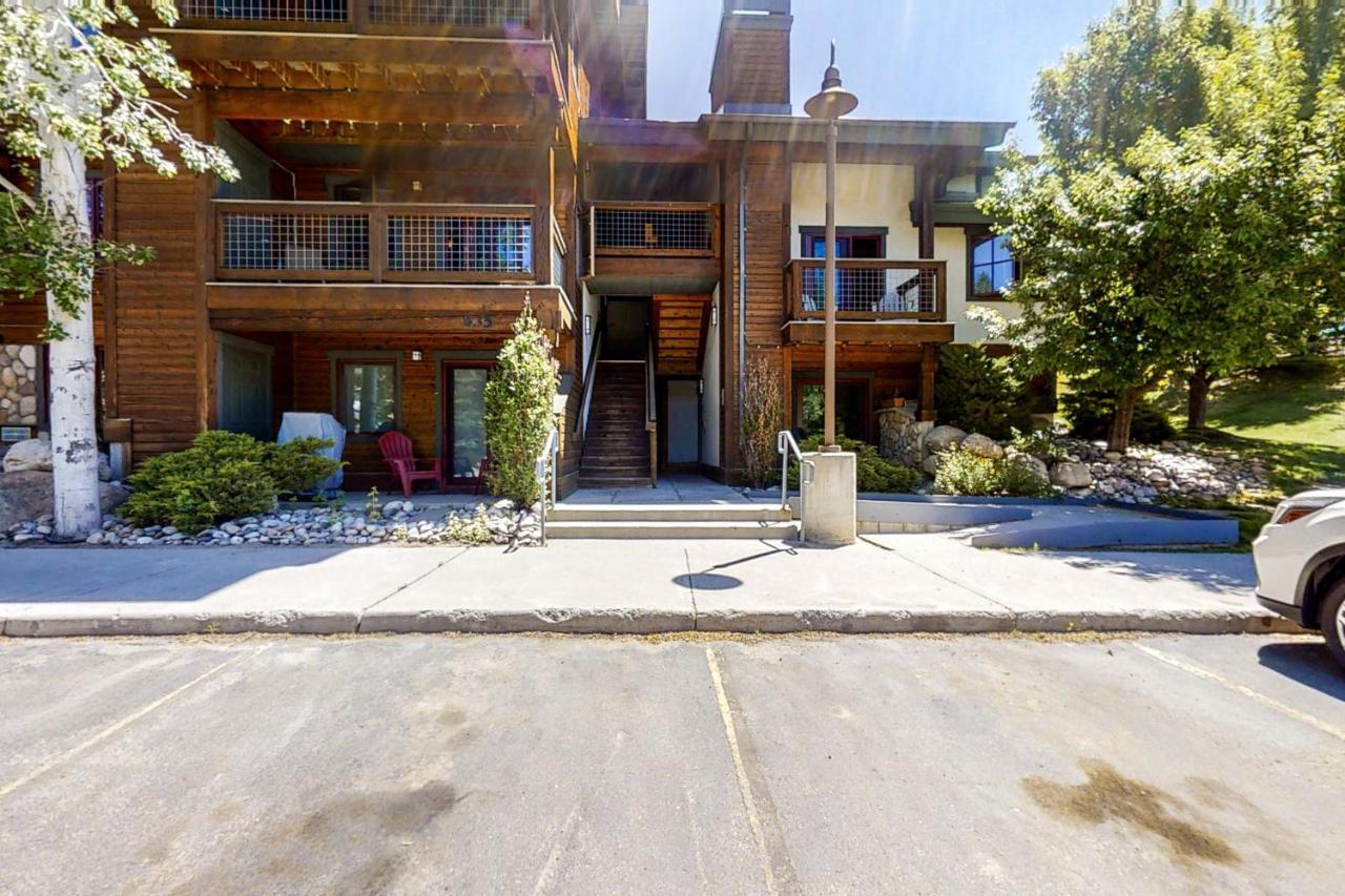 Pines At Orehouse 301 Ph2 Apartment