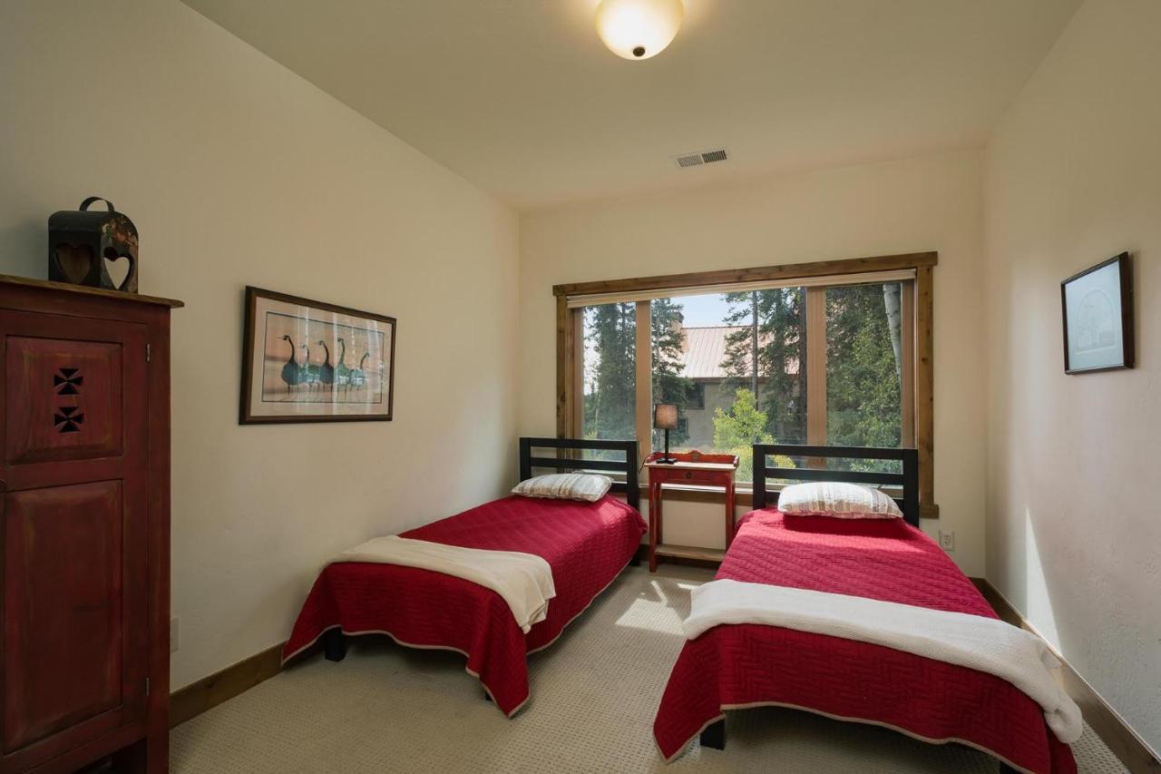Peregrine Point 101 Holiday home