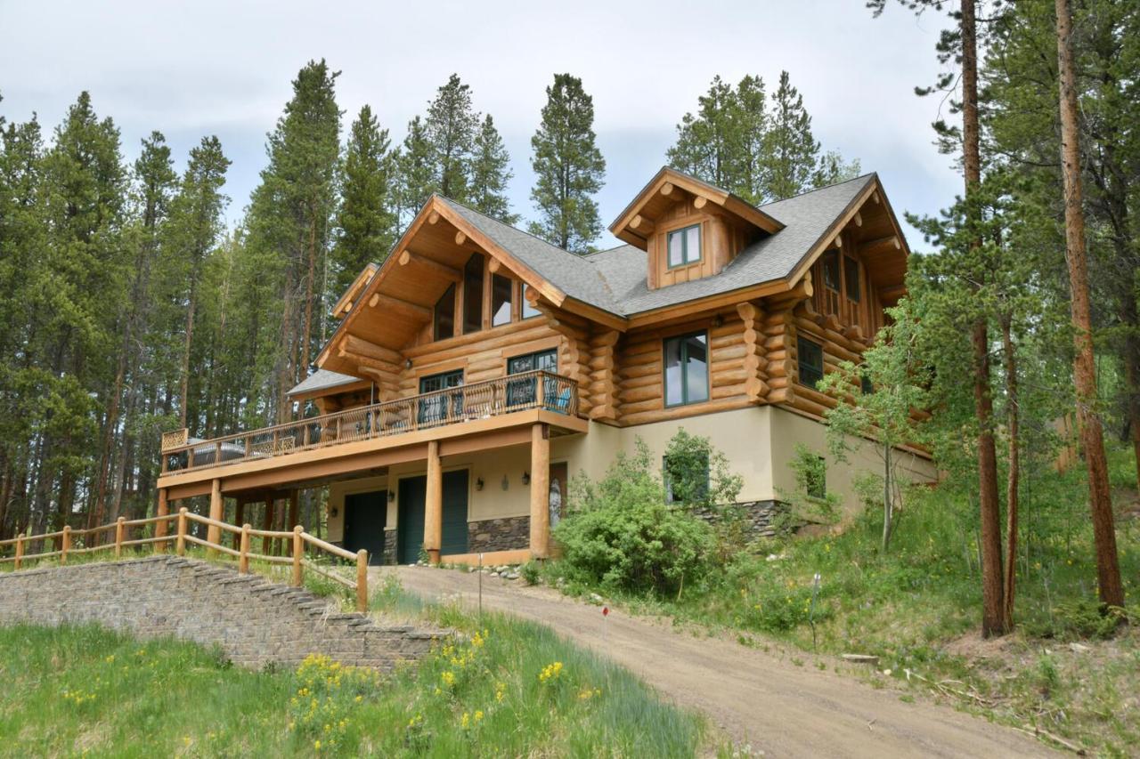 Mountain View Lodge: Luxury Log With Hot Tub And Activities Casa de férias *