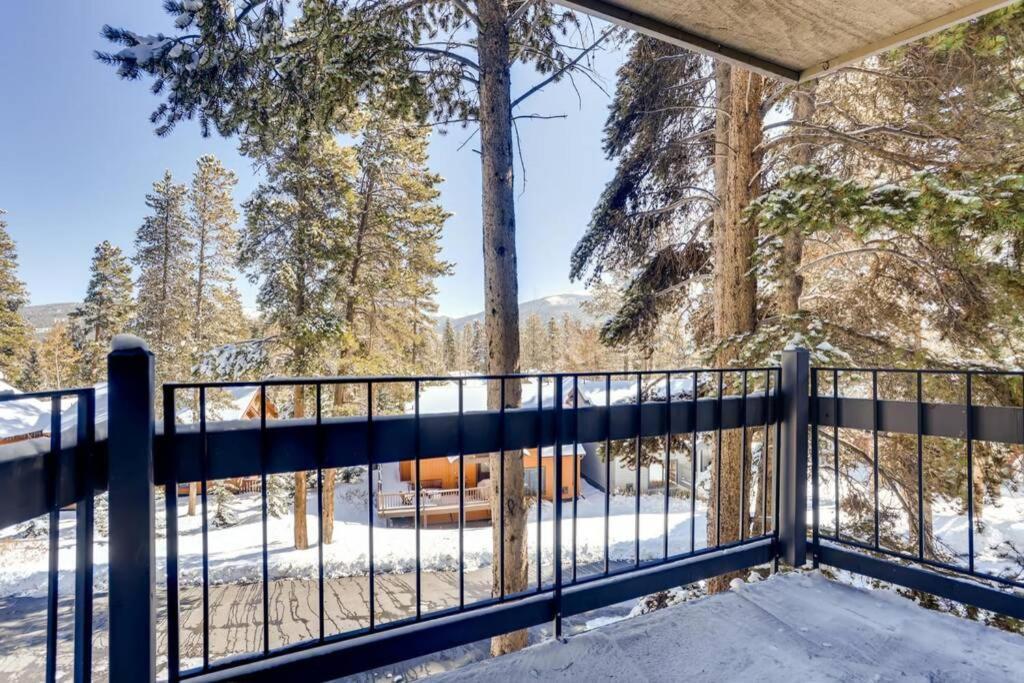 Apartamento Hot Tub & Sauna Peak 8 *