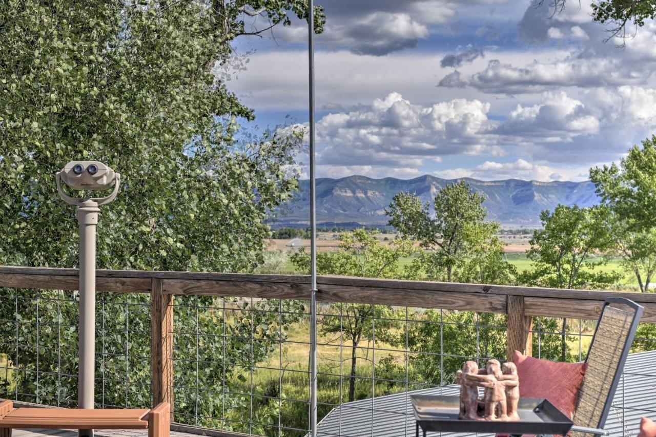 Serene Mountain Retreat With Deck And Mtn Views! Casa de férias