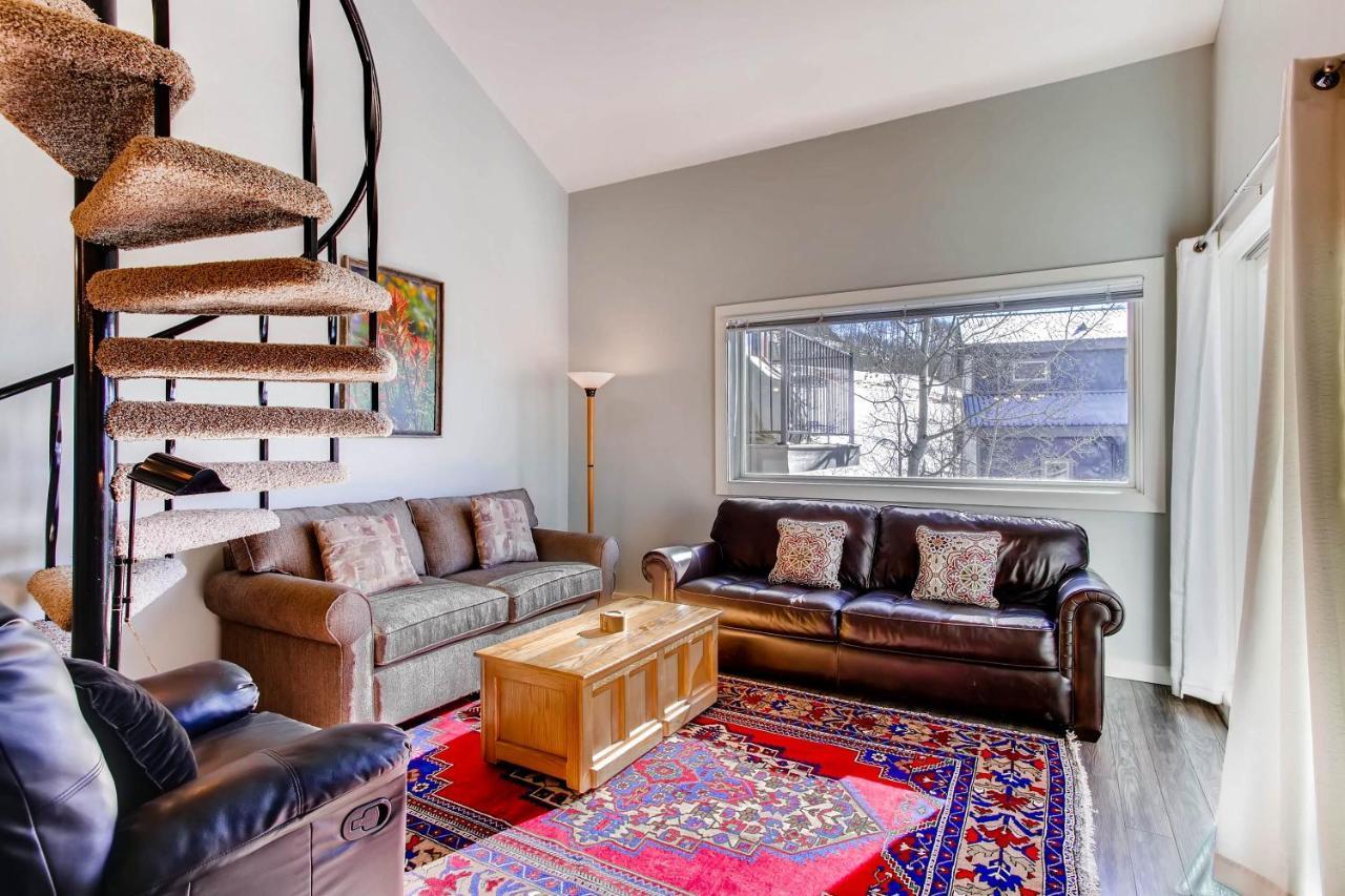 Amazing 2 Bedroom With Balcony And Views Crested Butte