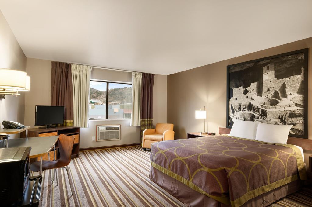 Motel Super 8 By Wyndham 2*